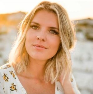 Meet your Posher, Brandy